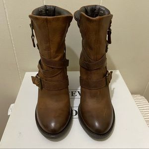 ❌SOLD❌ STEVE MADDEN Raleigh Cognac Boots